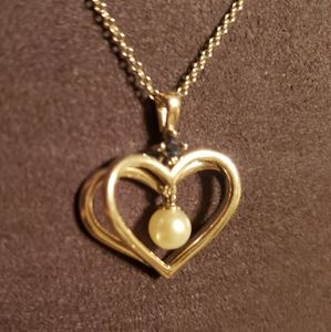 Vera Wang Love Collection heart shaped pendant